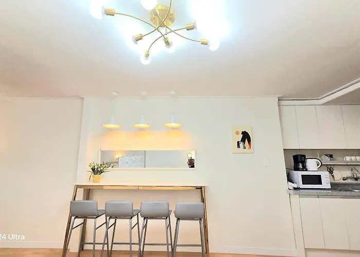 Gyeongbokgung Stay - Two Bedrooms